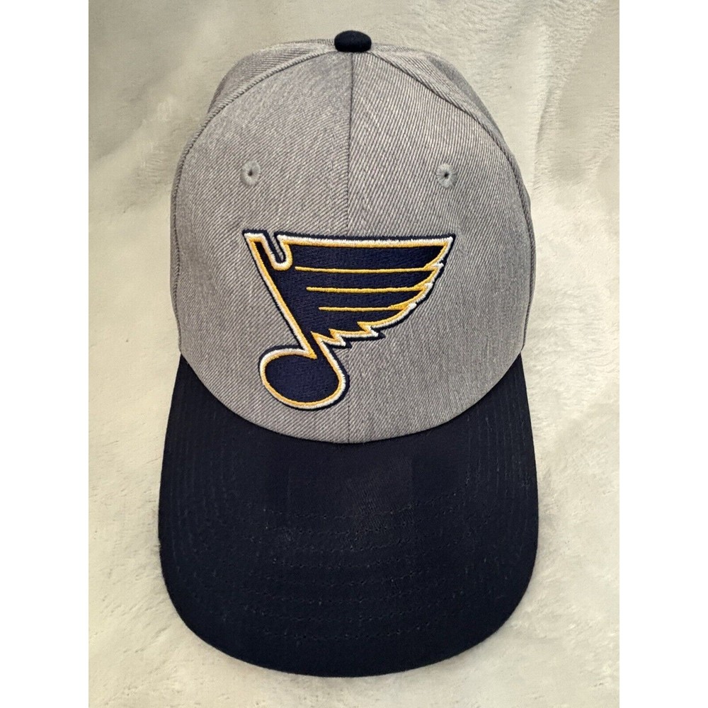 St. Louis Blues Fanatics NHL Branded Logo Adjustable SnapBack Hat Cap Hockey